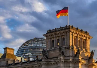 depositphotos_520718720-stock-photo-reichstag-building-sunset-city-berlin